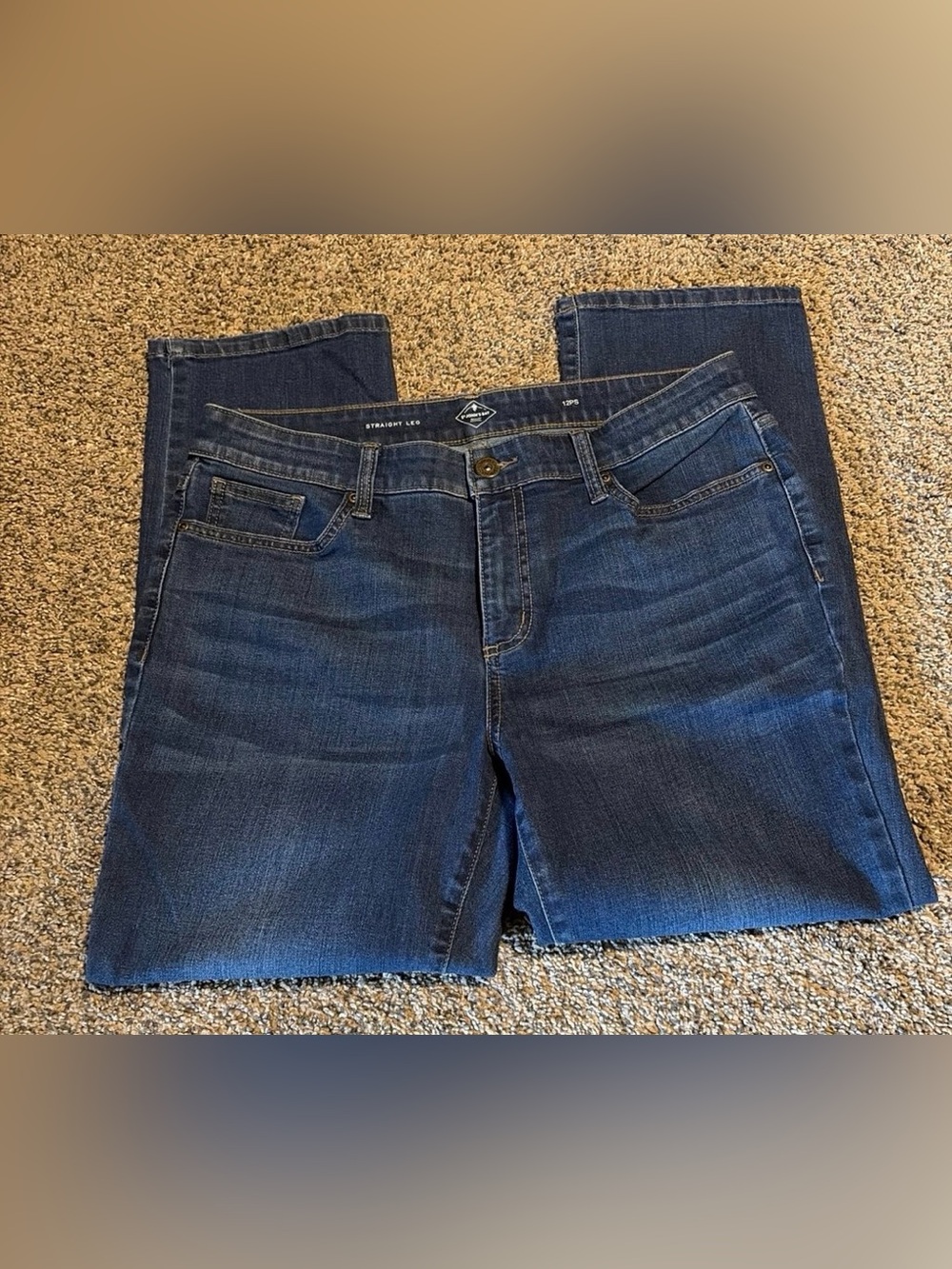 Woman’s St. John’s bay jeans
